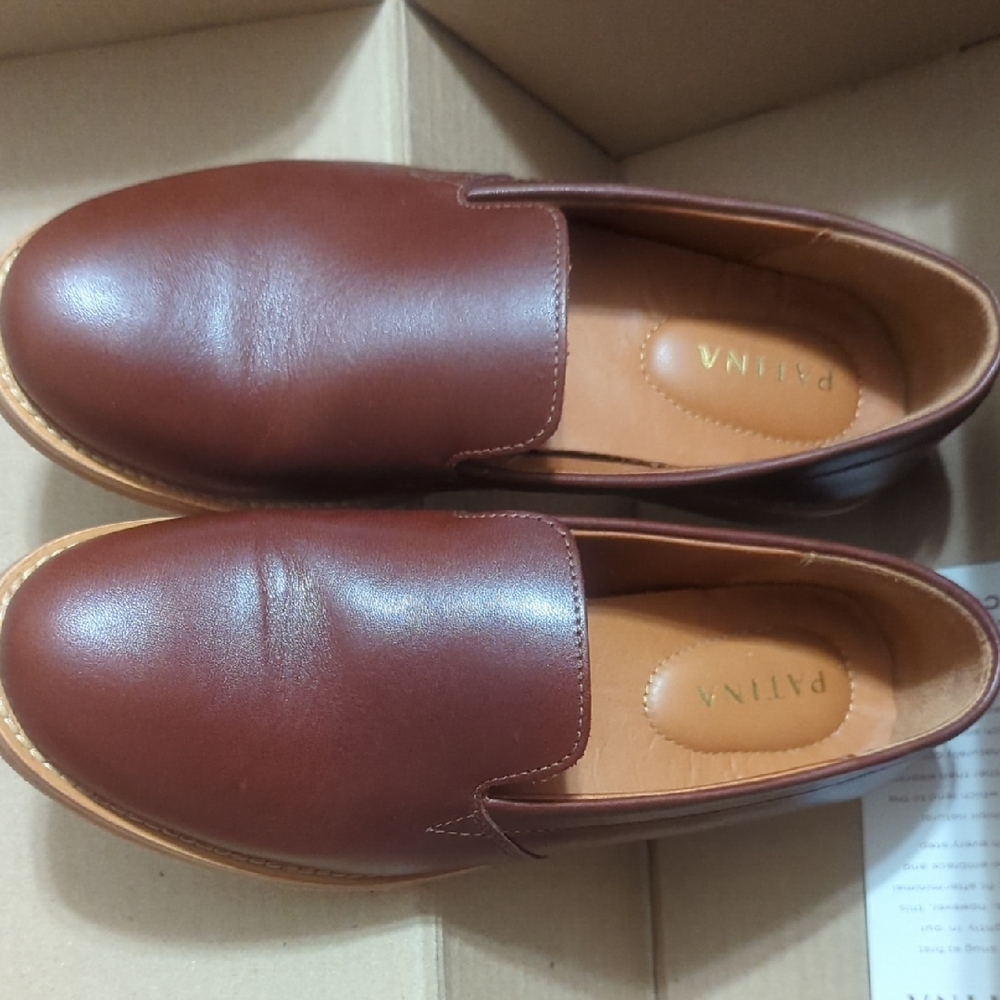 Patina Women's Brown Leather Loafers Size 7